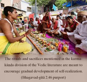 Purport to Bhagavad Gita 2.46 image - thumbnail size